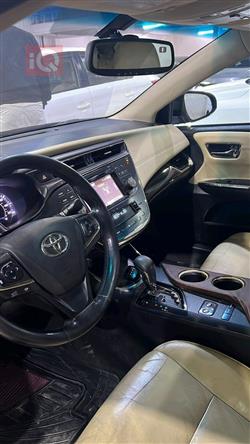 تويوتا أفالون